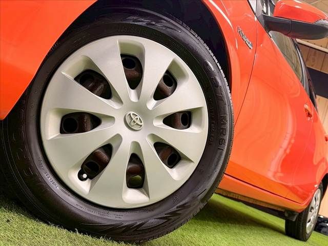 TOYOTA AQUA 2013 Image 31