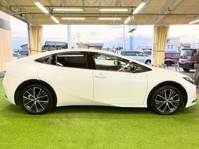 TOYOTA PRIUS 2024 Image 31