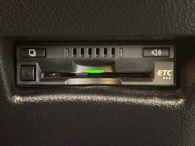 TOYOTA SIENTA HYBRID 2018 Image 31