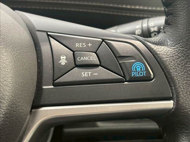 NISSAN SERENA  S-HYBRID 2017 Image 31