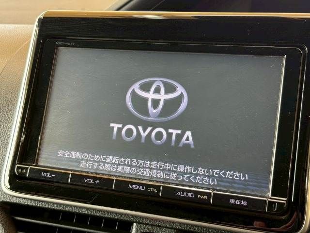 TOYOTA NOAH HYBRID 2018 Image 31