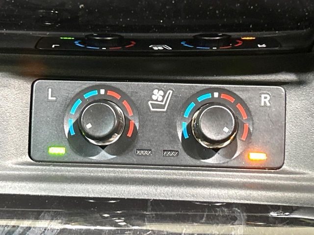 TOYOTA ALPHARD HYBRID 4WD 2021 Image 31