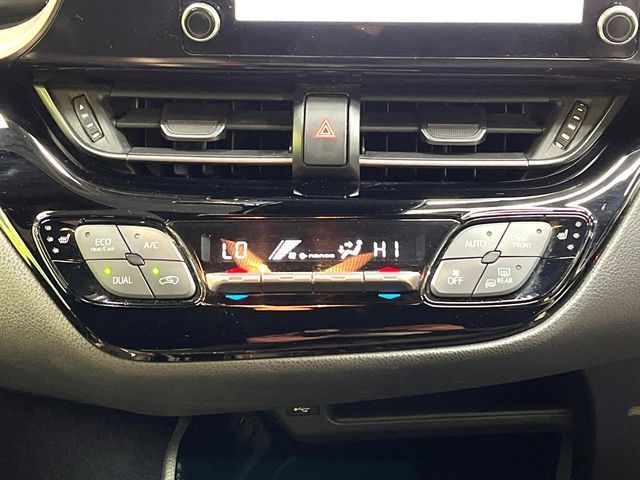 TOYOTA C-HR 2021 Image 31