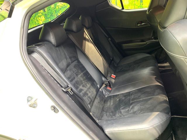 TOYOTA C-HR 2021 Image 31