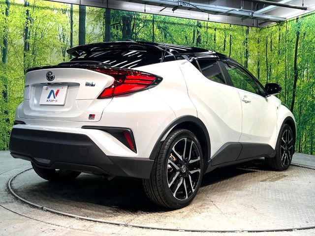 TOYOTA C-HR 2021 Image 31