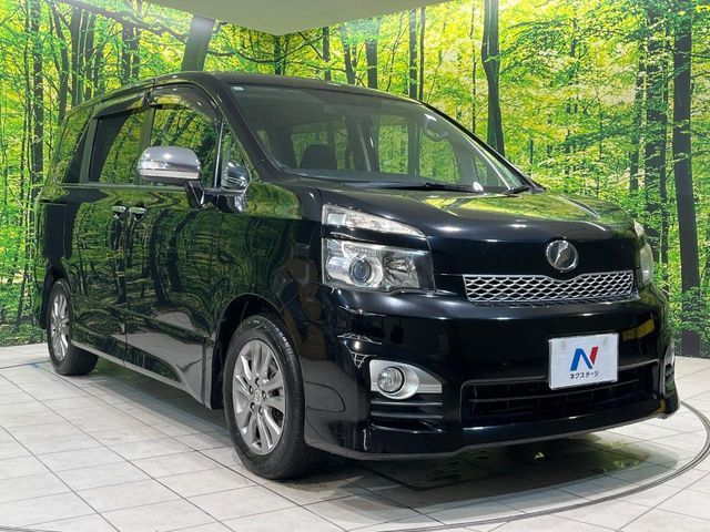 TOYOTA VOXY 2011 Image 31