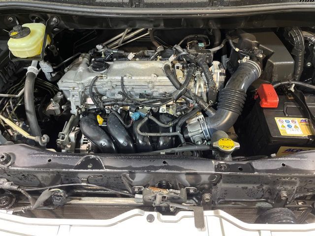 TOYOTA VOXY 2011 Image 31