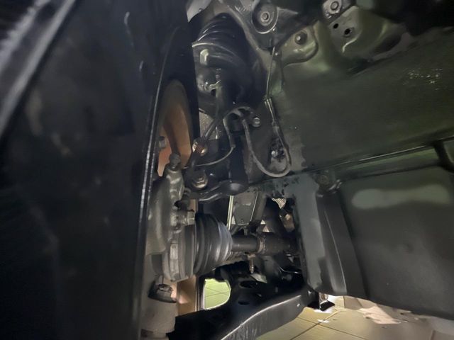 TOYOTA VOXY 2011 Image 31