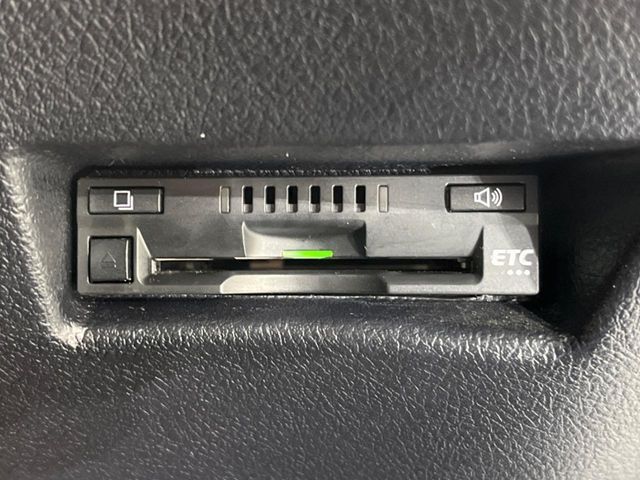 TOYOTA SIENTA 2018 Image 31