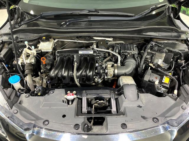 HONDA VEZEL HYBRID 4WD 2017 Image 31