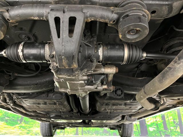 HONDA VEZEL HYBRID 4WD 2017 Image 31