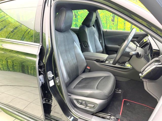 TOYOTA CROWN SEDAN HYBRID 2020 Image 31