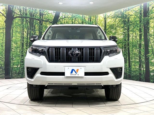 TOYOTA LANDCRUISER PRADO 2023 Image 31