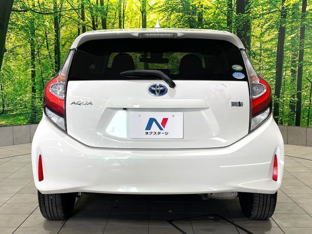 TOYOTA AQUA 2017 Image 31