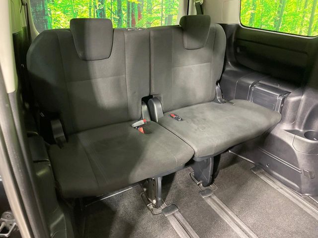 TOYOTA ESQUIRE 2015 Image 31