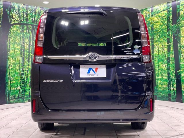 TOYOTA ESQUIRE 2015 Image 31