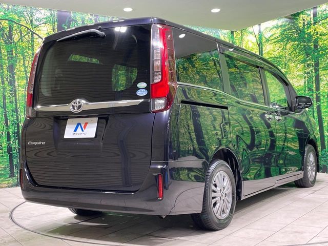 TOYOTA ESQUIRE 2015 Image 31