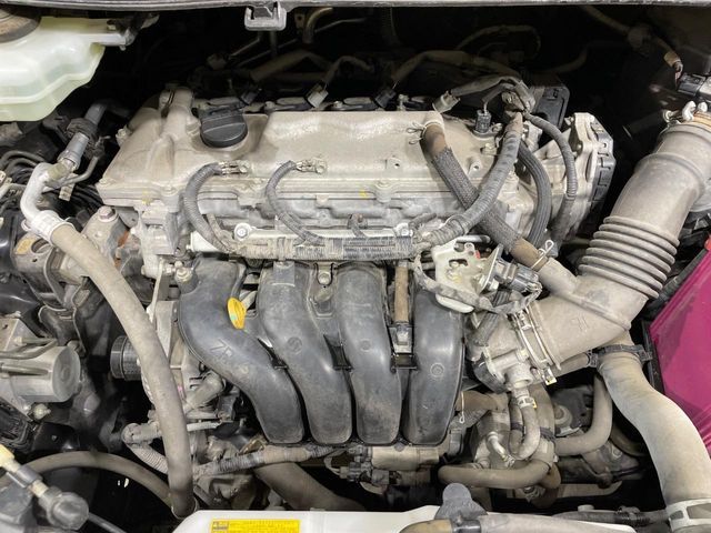 TOYOTA ESQUIRE 2015 Image 31