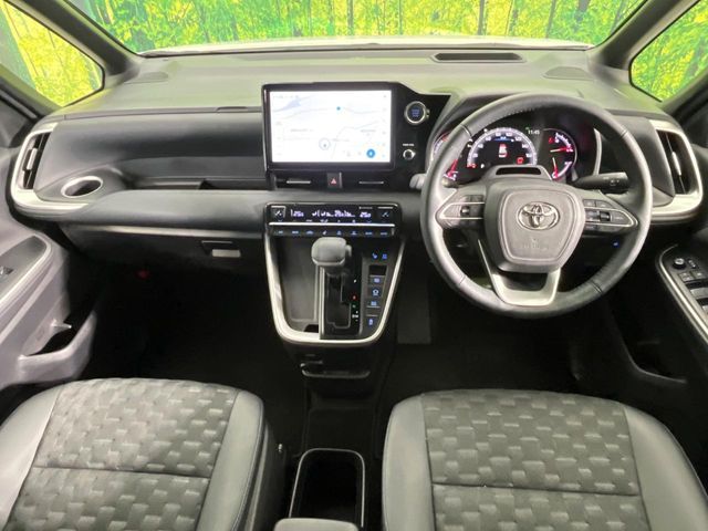 TOYOTA VOXY 2023 Image 31