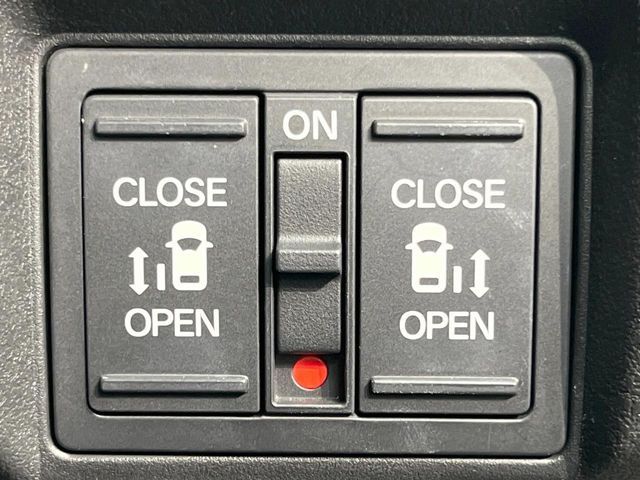 HONDA N BOX CUSTOM 2023 Image 31