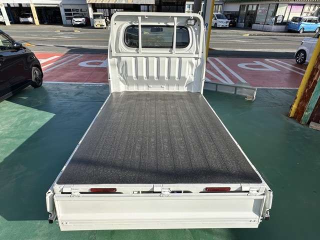 DAIHATSU HIJET TRUCK 4WD 2024 Image 31