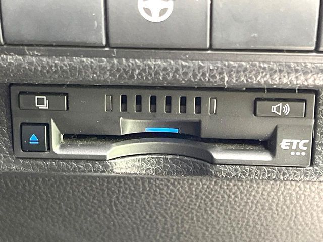 TOYOTA COROLLA TOURING HYBR 2022 Image 31