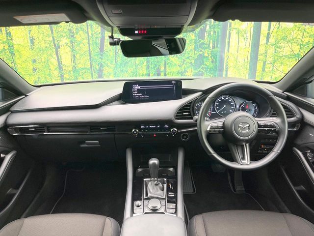 MAZDA 3 FASTBACK 2023 Image 31