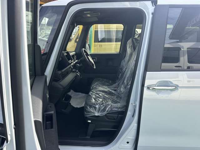 HONDA N BOX CUSTOM 2025 Image 31