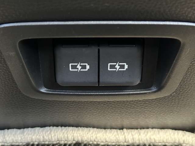 TOYOTA COROLLA TOURING HYBR 2023 Image 31