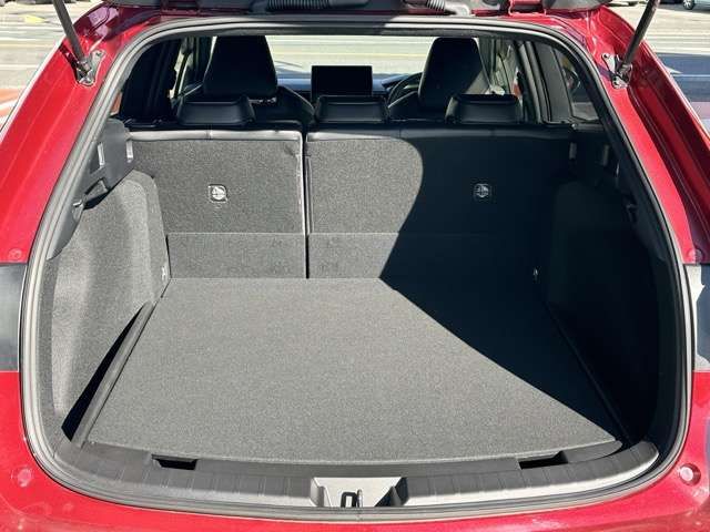 TOYOTA COROLLA TOURING HYBR 2023 Image 31