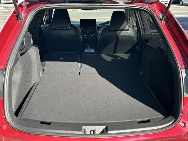 TOYOTA COROLLA TOURING HYBR 2023 Image 31