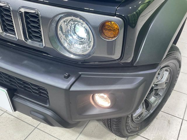 SUZUKI JIMNY NOMADE 2025 Image 31