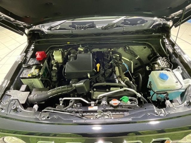 SUZUKI JIMNY NOMADE 2025 Image 31