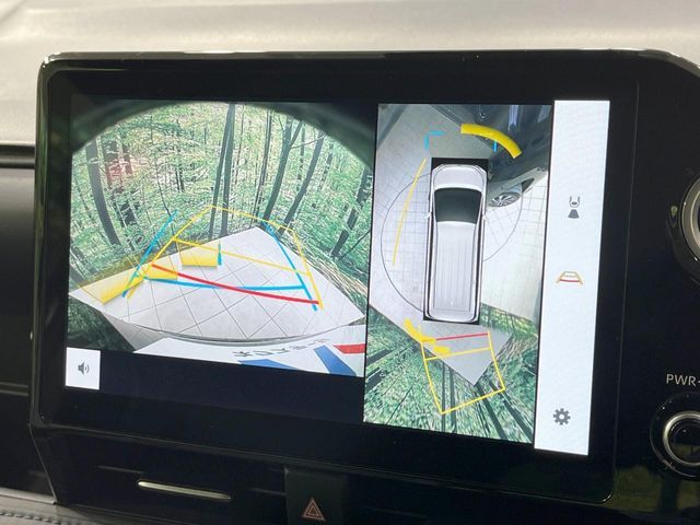 TOYOTA VOXY HYBRID 2023 Image 31