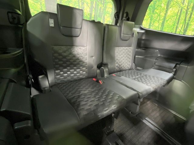 TOYOTA VOXY HYBRID 2023 Image 31