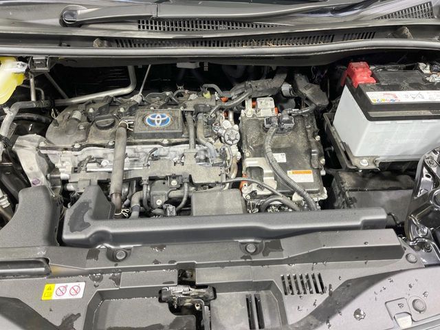 TOYOTA VOXY HYBRID 2023 Image 31