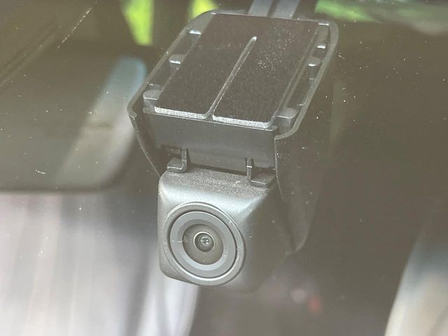 TOYOTA CROWN SEDAN HYBRID 2018 Image 31