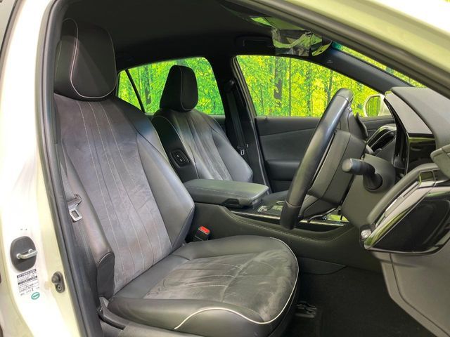 TOYOTA CROWN SEDAN HYBRID 2018 Image 31