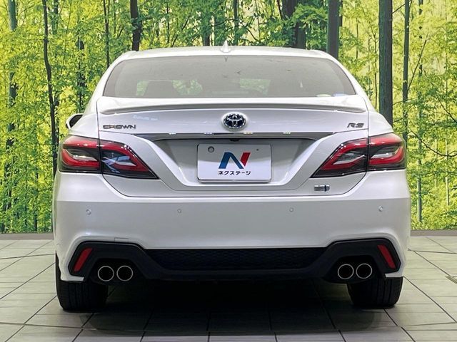 TOYOTA CROWN SEDAN HYBRID 2018 Image 31