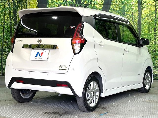 NISSAN DAYZ 2022 Image 31