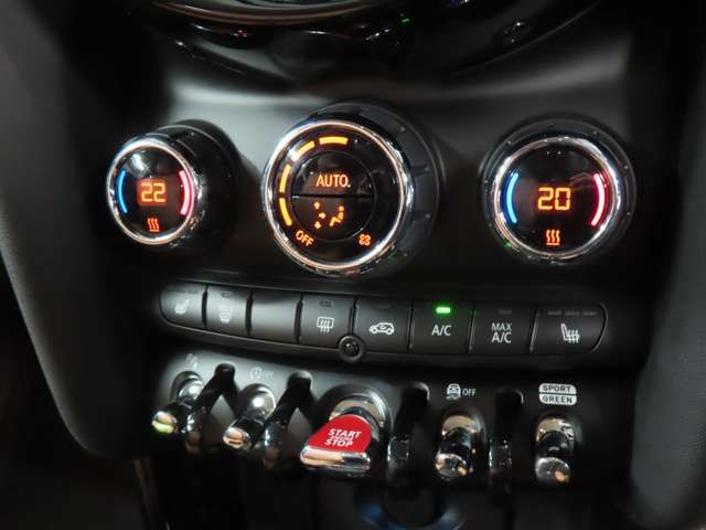 BMW MINI COOPER 5DOOR 2023 Image 31