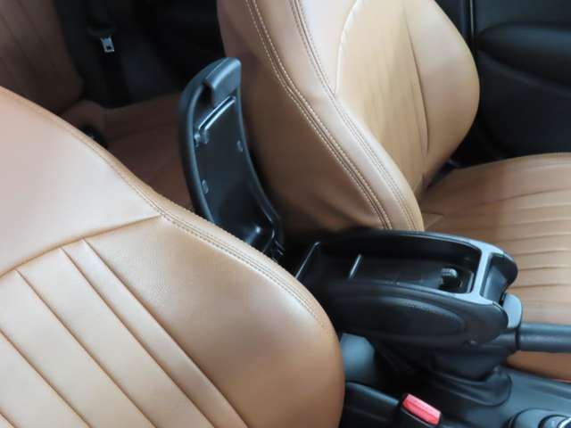 BMW MINI COOPER 5DOOR 2023 Image 31