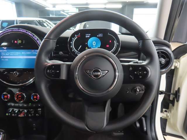 BMW MINI COOPER 5DOOR 2023 Image 31