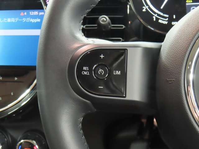 BMW MINI COOPER 5DOOR 2023 Image 31