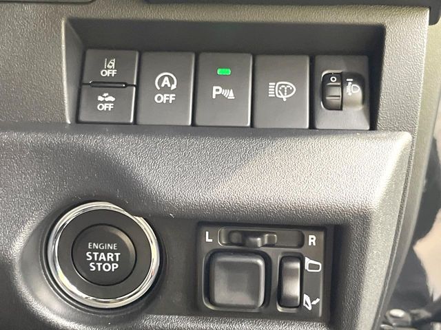 SUZUKI JIMNY NOMADE 2025 Image 31