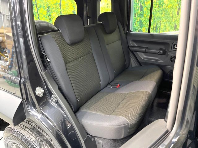 SUZUKI JIMNY NOMADE 2025 Image 31