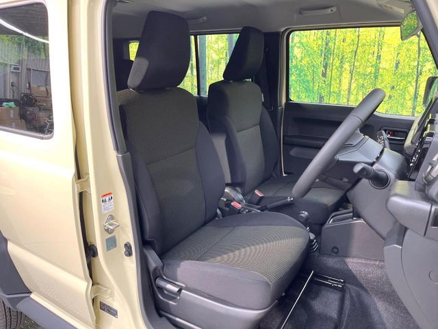 SUZUKI JIMNY NOMADE 2025 Image 31