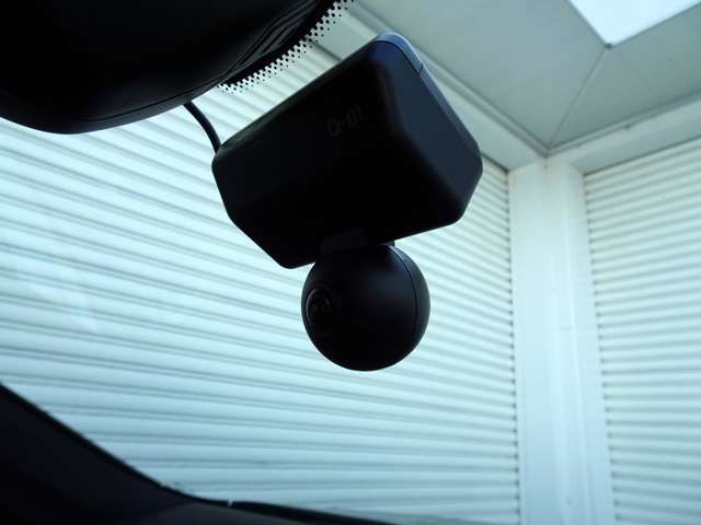 BMW 8SERIES OPEN 2021 Image 31