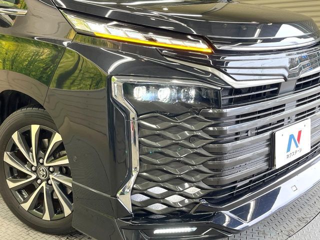 TOYOTA VOXY 2022 Image 31