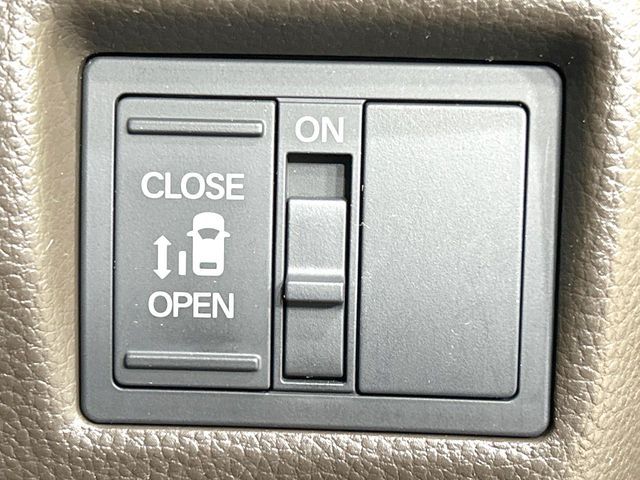 HONDA N BOX 2023 Image 31